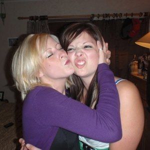 Meet your Posher, Robin